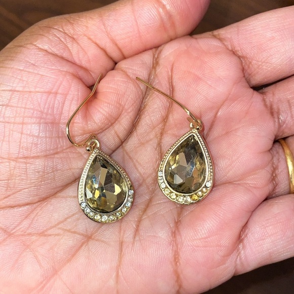 Gold Tone Teardrop Earrings - Picture 3 of 6
